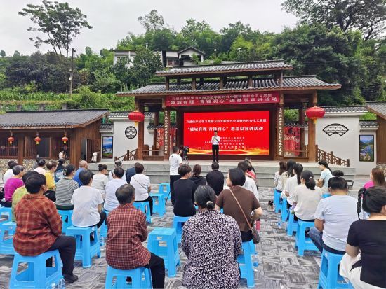 图为宣讲活动现场。邓华冬 摄